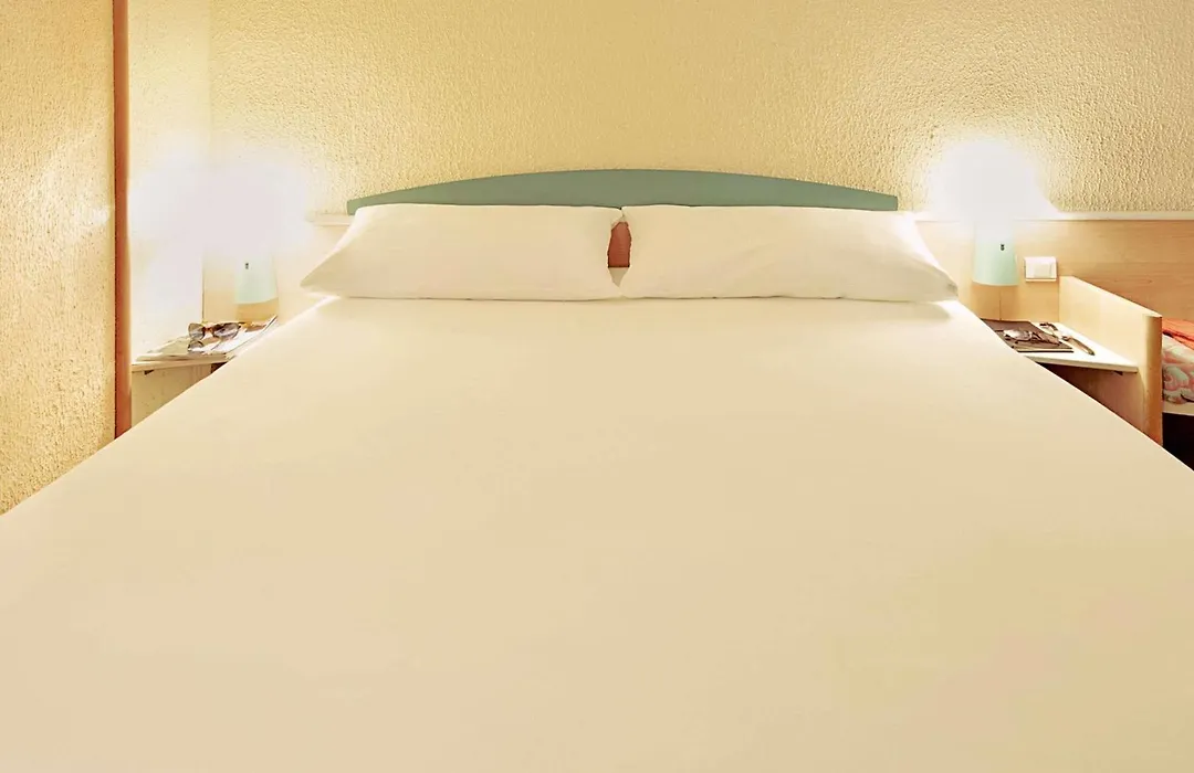 Ibis Hotel Brussels Airport-1