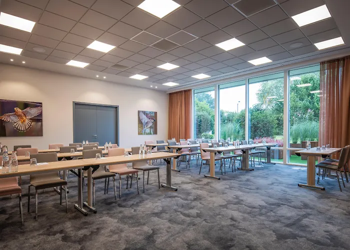 Holiday Inn Hotel Brussels Airport By Ihg Diegem